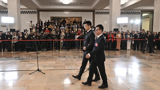 我在现场·照片背后的故事丨向阳而生——王永澄代表的履职故事