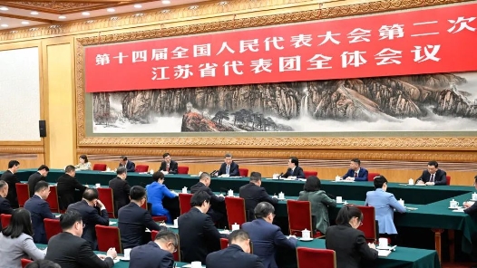 “你们这个实验室设在什么地方？”｜两会问答·总书记的牵挂⑥