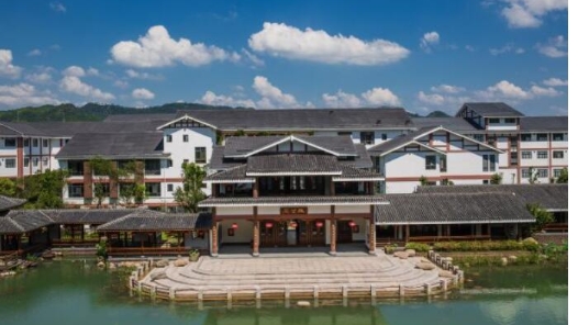 法治让网络空间更清朗