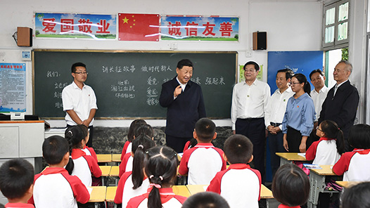 人民领袖｜“办好思政课，是我非常关心的一件事”