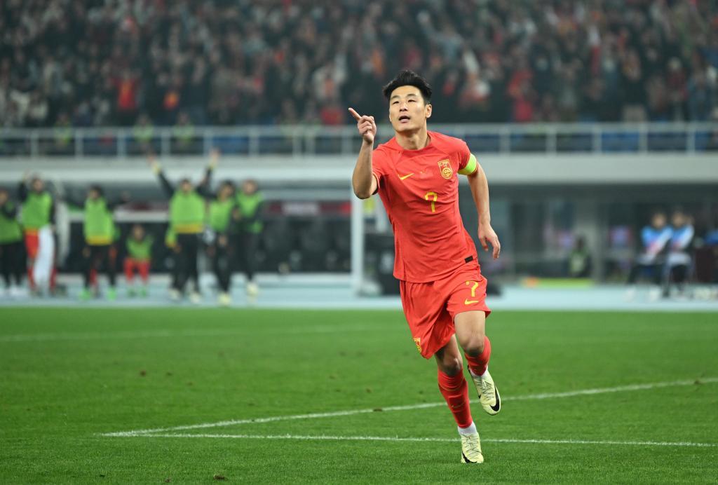什么是国家队球员 1858209_4096x10000.jpeg