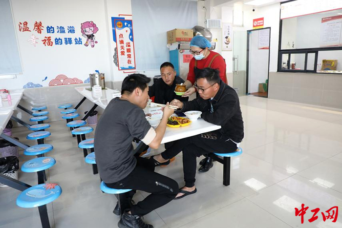 图片1 图片1