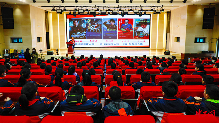 大国工匠、全国劳动模范孙红梅宣讲 任梦圆摄