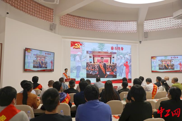 图片 2 图片 2