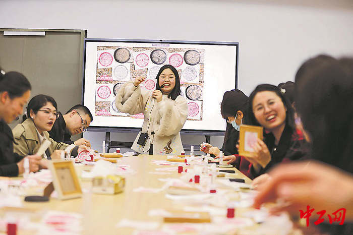 2460825_tpzz_1712129645081_b