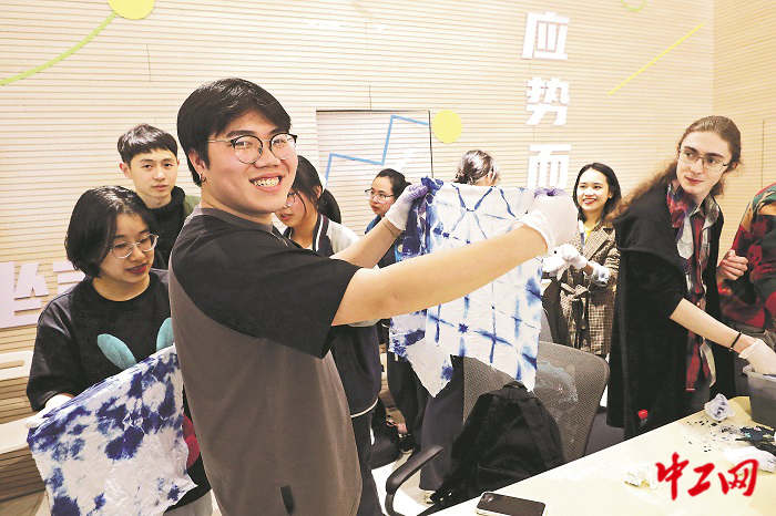 2460715_tpzz_1712127623251_b