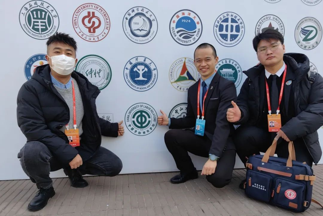 图片1 图片1