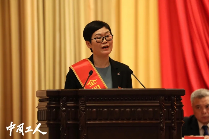 红豆集团有限公司党委副布告、工会主席王竹倩 红豆集团有限公司党委副布告、工会主席王竹倩