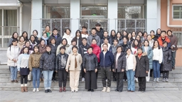 北京市朝阳区呼家楼中心小学教科研室