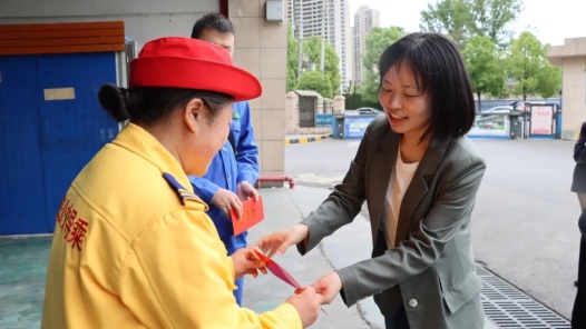 遵义市总工会开展“五一”走访慰问活动