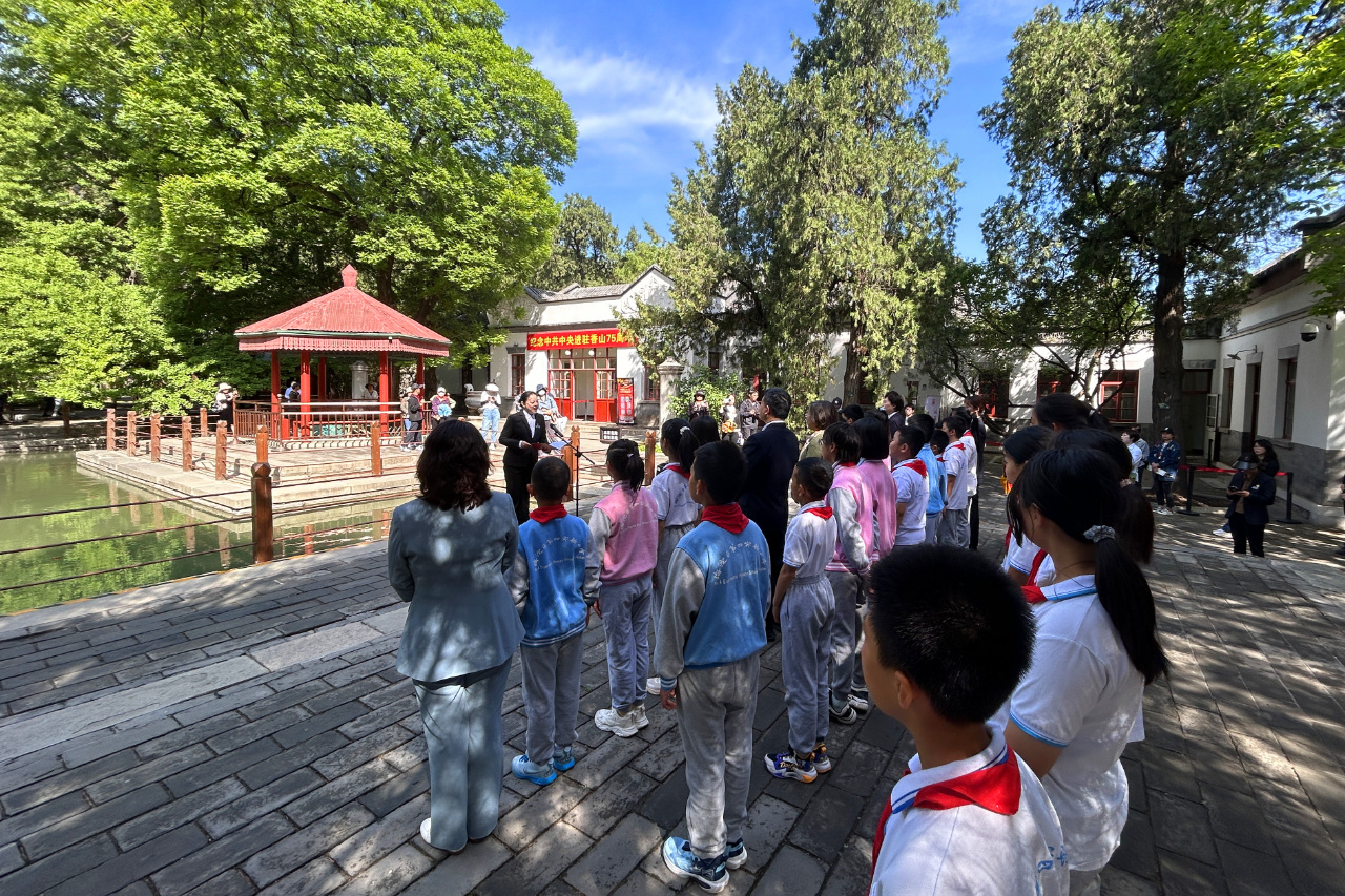 香山公园启动劳动教育月