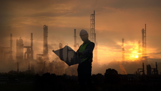 向新而行，奏响劳动最强音