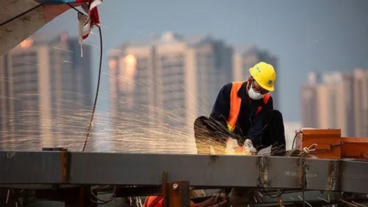 爱岗敬业创新创造，为全面推进强国建设民族复兴伟业不懈奋斗