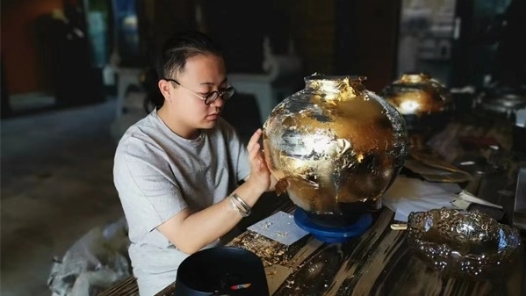 张玉：用匠心焕发千年制陶工艺新活力