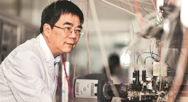 首届“全国科创名匠”｜大国“钟”匠张首刚：雕刻精准“北京时间”