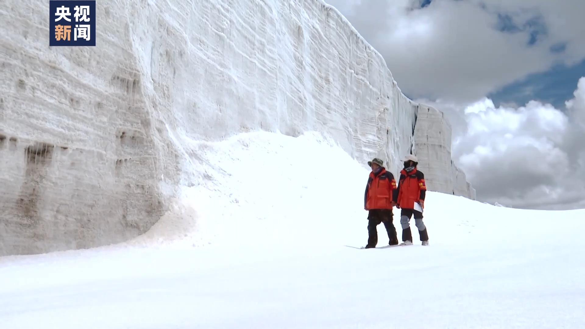 遇见你|踏冰川 战山洪……夫妻十八年携手守护黑河源头
