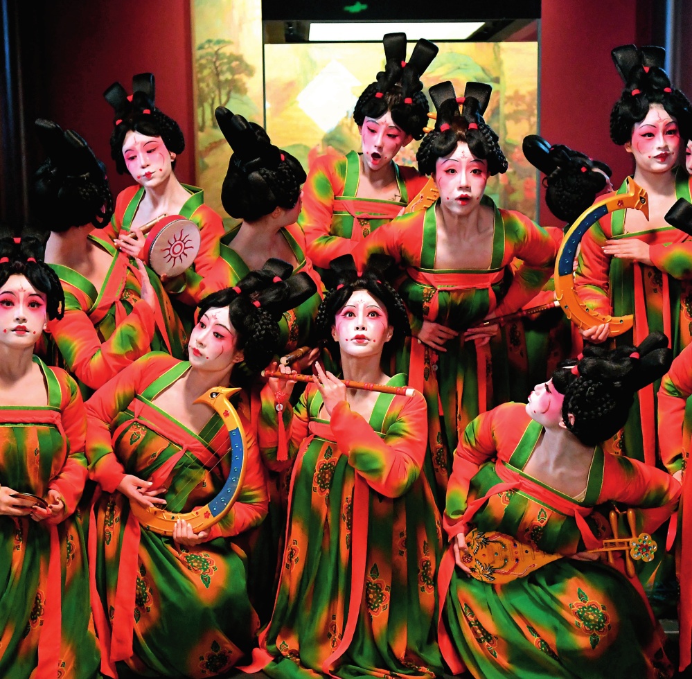 幸运儿图片及资料 1970704_4096x10000.jpeg