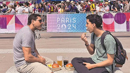 塞纳印象丨一面是浪漫，一面是“散漫”