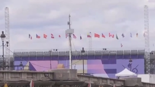 运动员乘船入场！巴黎奥运会将于27日凌晨在塞纳河上开幕