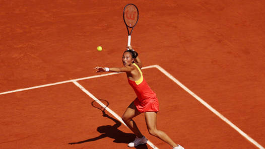 连场逆转！郑钦文晋级奥运网球女单四强