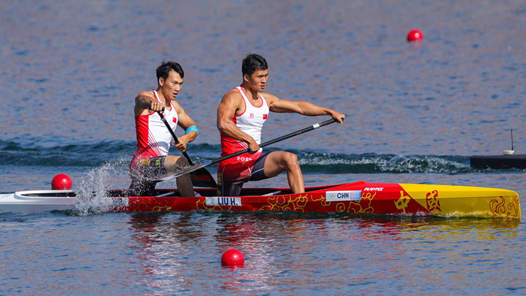 巴黎奥运会丨刘浩、季博文晋级皮划艇静水男子单人划艇1000米半决赛