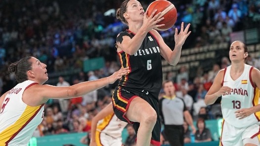 巴黎奥运会｜女篮综合：法国、比利时、澳大利亚、美国入围四强