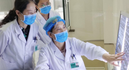 守护“小器官”的大健康——记宁夏银川市第一人民医院耳鼻咽喉头颈外科主任医师马瑞霞