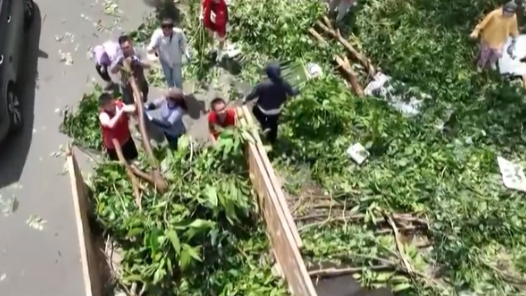 各地各部门全力抢险救灾 抓紧灾后恢复