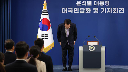 韩国检方要求判处尹锡悦10年有期徒刑