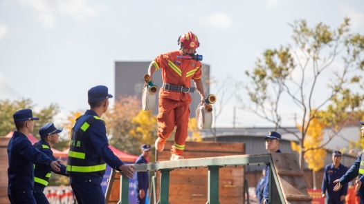云南省消防行业职业技能竞赛在昆明开幕