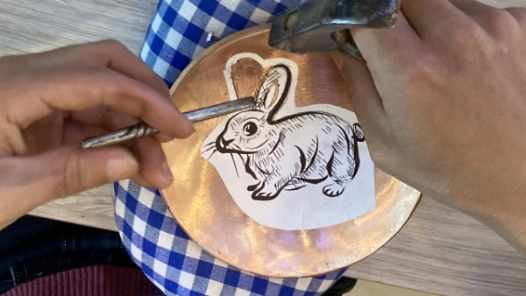 云南省工艺品雕刻工竞赛决赛在昆明举行