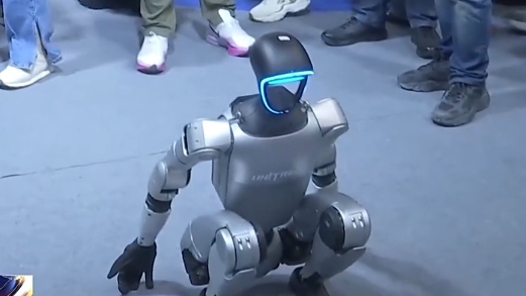 神奇装备+1！穿上这个外骨骼“背包”就能获得30公斤助力