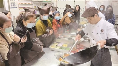 浙江省温州市洞头区总工会“送富”培训架起“就业桥”