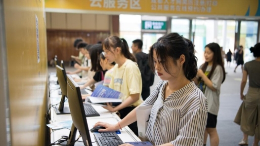 “工会帮就业”专项行动累计提供就业服务1618万人次