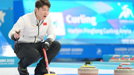 亚冬会｜中国冰壶混双组合晋级半决赛