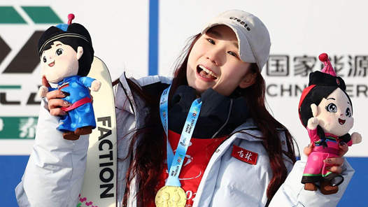 亚冬之星丨刘梦婷：成就更完美的自己