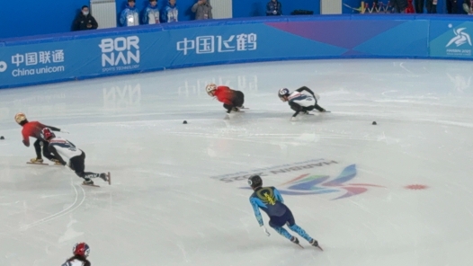 亚冬会首金 韩国获得亚冬会短道速滑混合团体2000米接力冠军