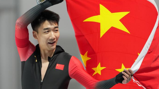 亚冬会丨速滑综合：中国队三金入账 女子1500米包揽前三