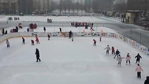 这片黑土地如何成为冰雪运动冠军的摇篮？