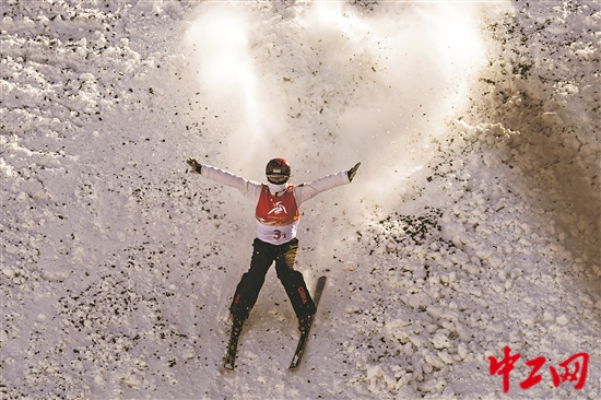 2862596_tpzz_1739198026995_b