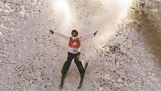 亚冬速递｜再入六金 再创佳绩