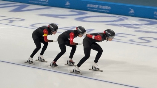 第27金！中国队夺得亚冬会速度滑冰女子团体追逐金牌