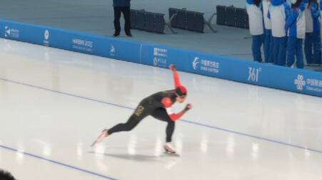 女子1000米银牌殷琦：对速滑是“三代人”刻在骨子里的热爱