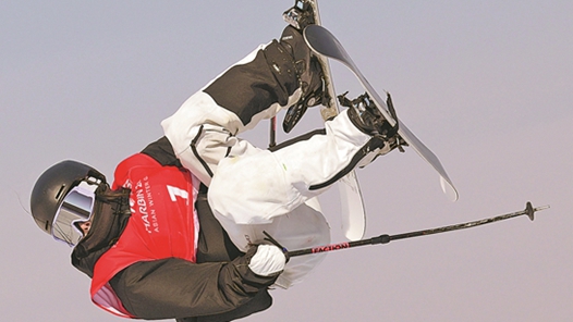 热点聚焦｜攻坚“冰强雪弱” 中国队在行动