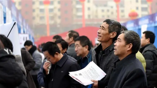 江苏省常州市总工会举办开春首场招聘会