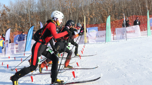 亚洲滑雪登山选手强交流共进步