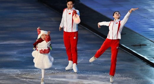 亚冬会｜隋文静：冰上追光者，从未离场