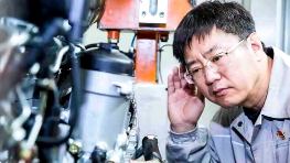 代表委员履职故事｜笔记本上，记满了职工的心声和期盼