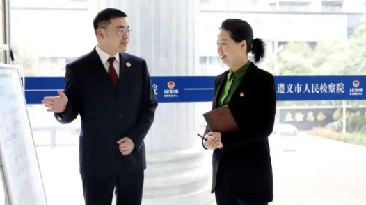 李英代表——让司法服务更好惠及基层