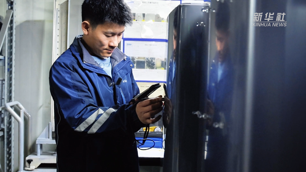 1111111111 1111111111